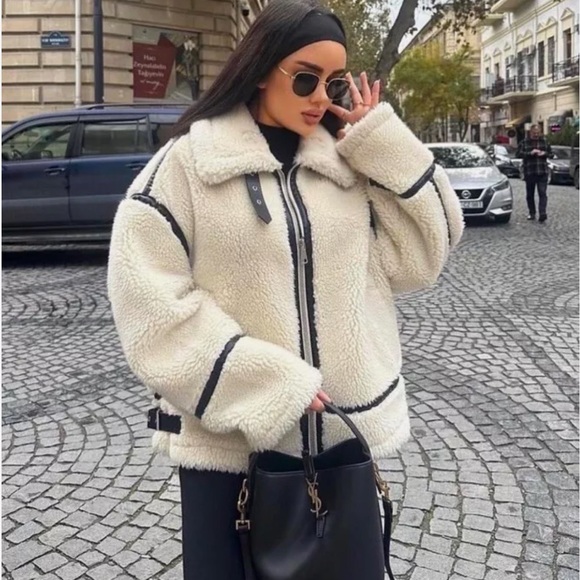 Zara jacket - Picture 1 of 3